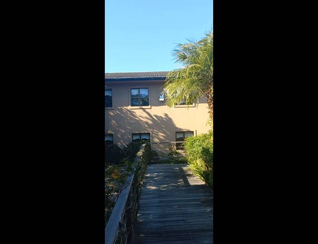 10 BEDROOM HOTEL FOR SALE IN HOEKWIL